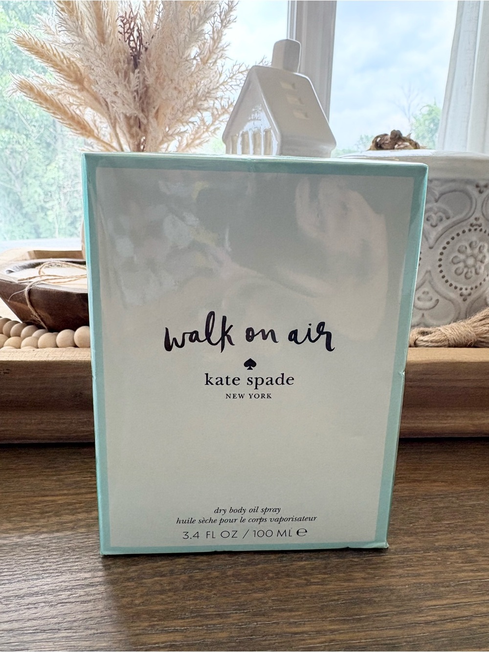 kate spade Walk On Air Dry Body Oil Spray